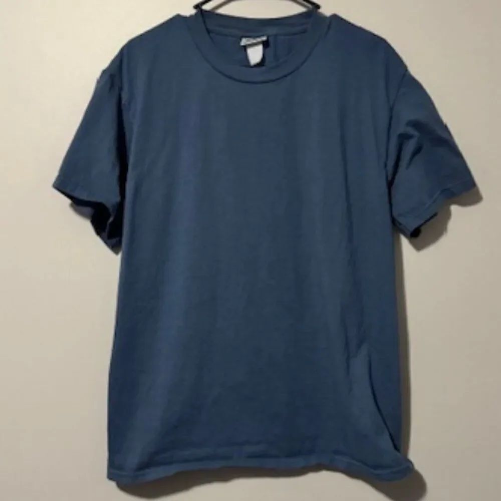 USED Men's Lee Sport Short Sleeve Shirt Color Blue Size Medium